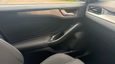 Ford Focus 1.0 EcoBoost Titanium 5dr Petrol Hatchback